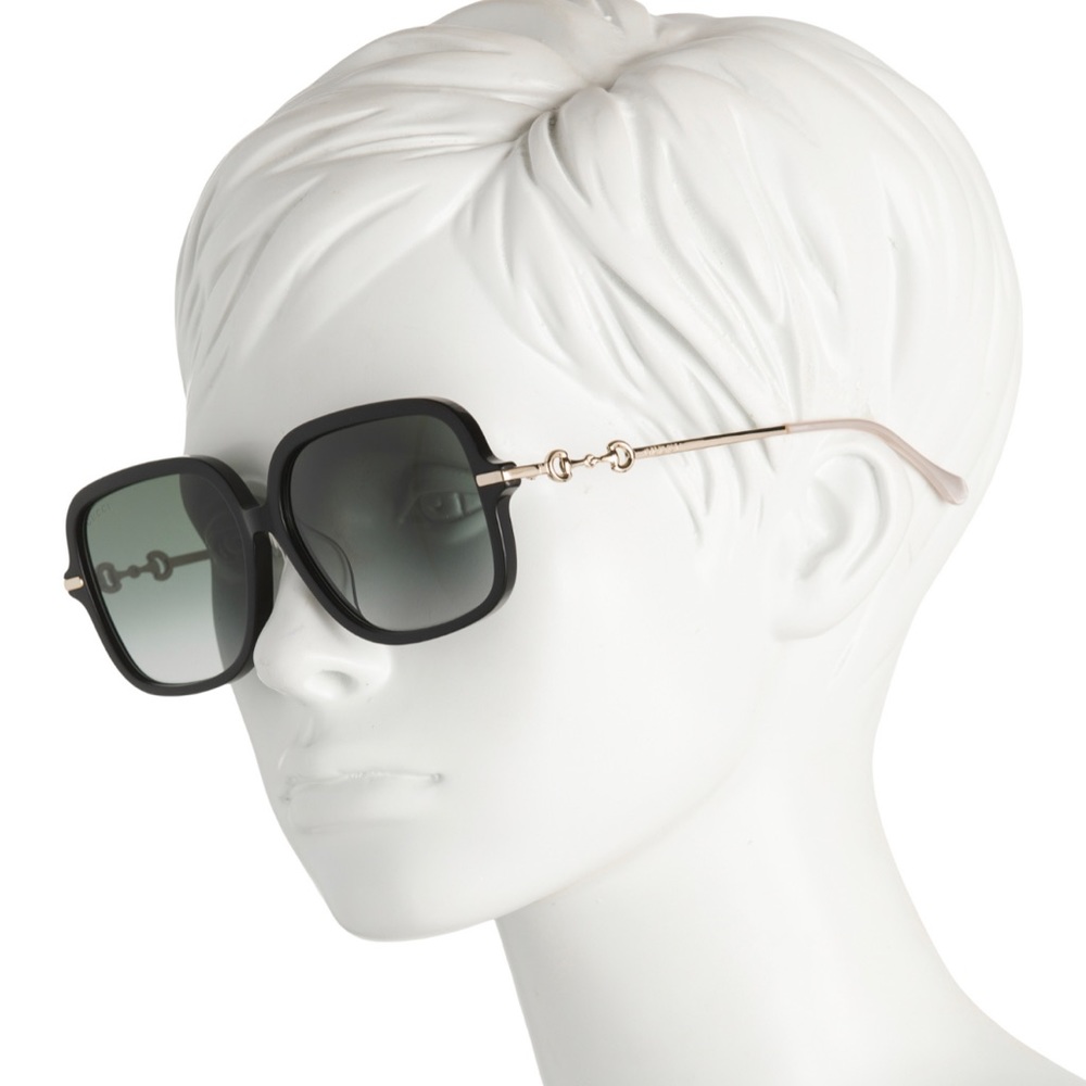 Gucci GG0744SK Oversized Square Black Sunglasses Women w/ Case & Dust Bag